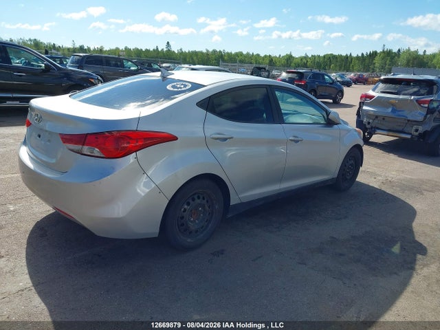 12669879 :رقم المزاد ، 5NPDH4AEXCH089675 vin ، 2012 Hyundai Elantra Gls/limited مزاد بيع