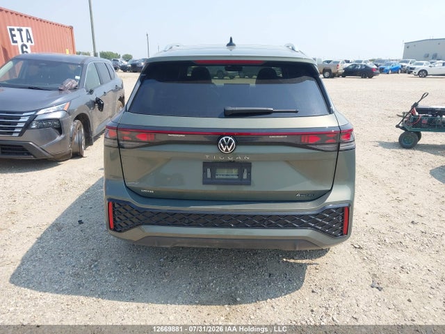 3VVUW7RM9TM093750 Volkswagen Tiguan Highline Turbo R-line 4motion