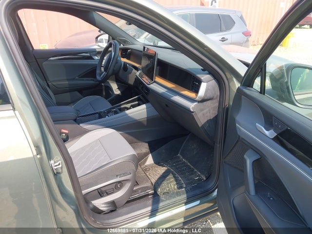 3VVUW7RM9TM093750 Volkswagen Tiguan Highline Turbo R-line 4motion