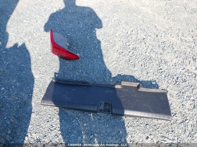 19VDE1F56EE400695 Acura ILX