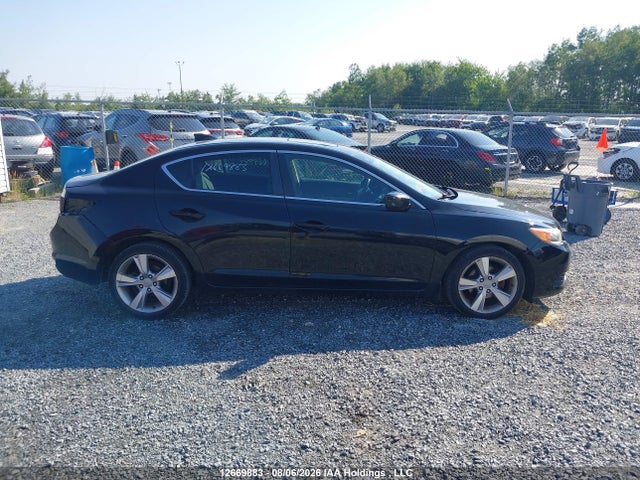 19VDE1F56EE400695 Acura ILX
