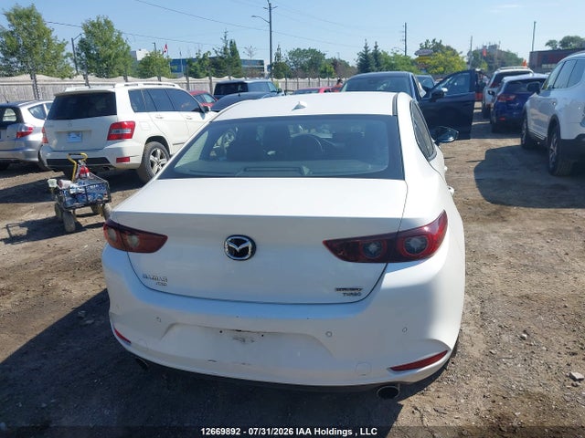 JM1BPBDY9R1657323 Mazda 3 Gt