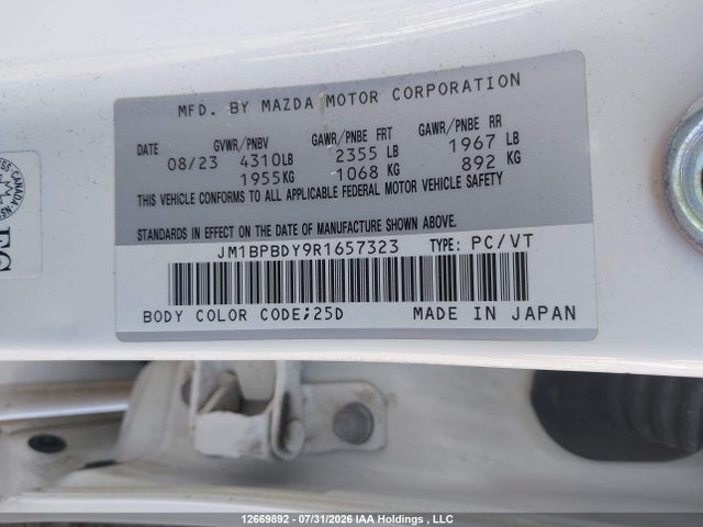 JM1BPBDY9R1657323 Mazda 3 Gt