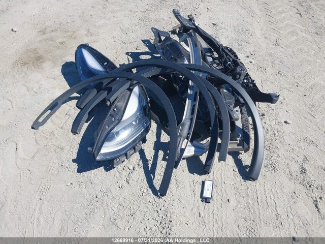 Tesla Model Y 2023 7SAYGAEE1PF644663 Image 12