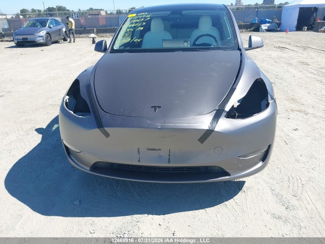 Tesla Model Y 2023 7SAYGAEE1PF644663 Image 6
