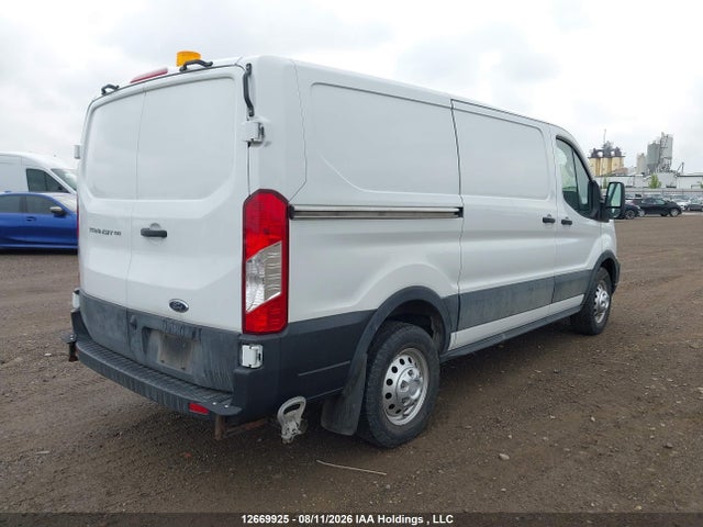 Ford Transit-150 Cargo 2021 1FTYE2Y85MKA06526 Image 4