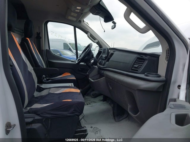 Ford Transit-150 Cargo 2021 1FTYE2Y85MKA06526 Image 5