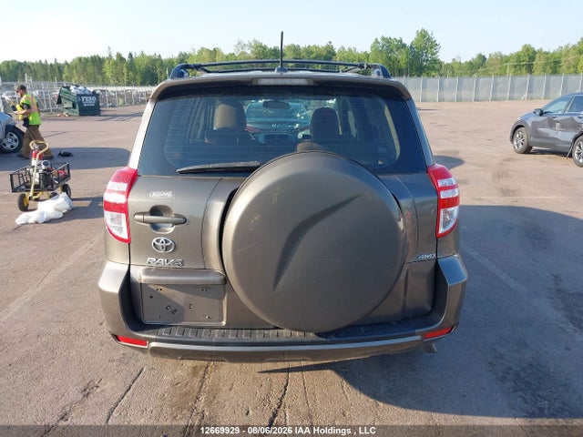 12669929 :رقم المزاد ، 2T3BF4DV5BW129385 vin ، 2011 Toyota Rav4 مزاد بيع