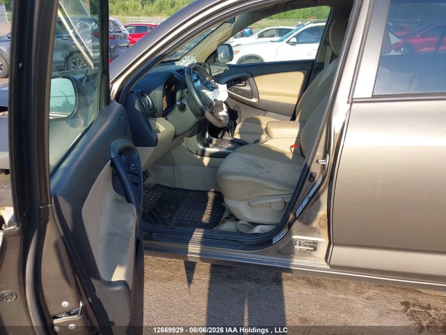 12669929 :رقم المزاد ، 2T3BF4DV5BW129385 vin ، 2011 Toyota Rav4 مزاد بيع