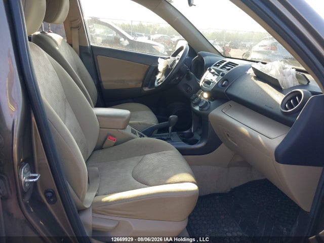 12669929 :رقم المزاد ، 2T3BF4DV5BW129385 vin ، 2011 Toyota Rav4 مزاد بيع