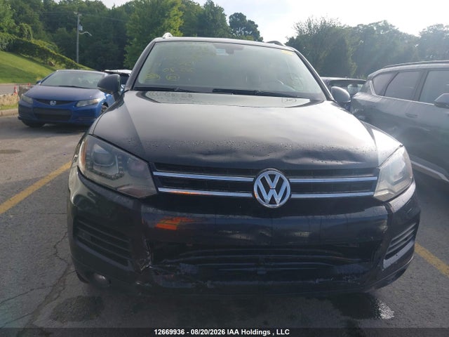 2012 Volkswagen Touareg V6 მანქანა იყიდება აუქციონზე, vin: WVGDF9BP0CD001480, აუქციონის ნომერი: 12669936