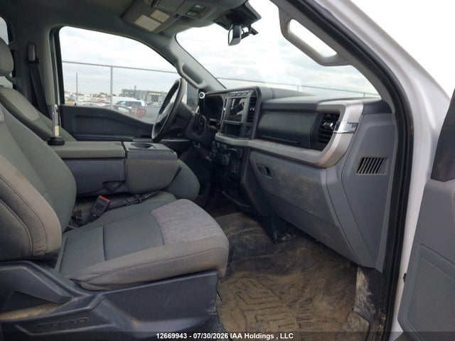 12669943 :رقم المزاد ، 1FT8W3BN5PEC52819 vin ، 2023 Ford F350 Super Duty مزاد بيع