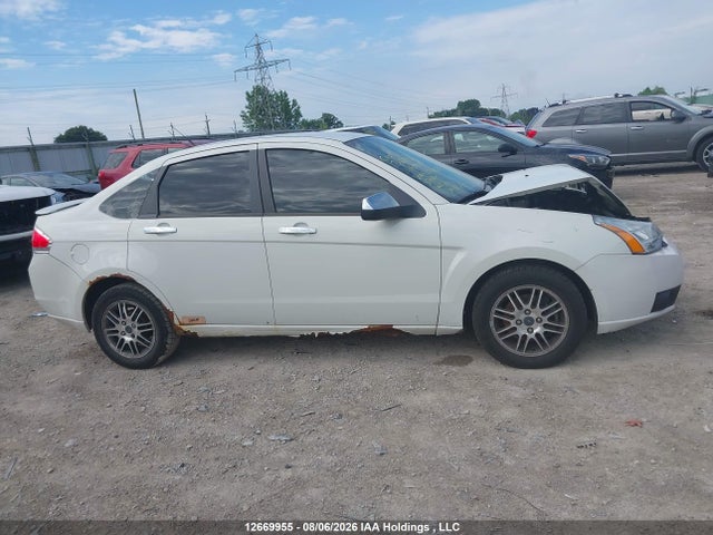 12669955 :رقم المزاد ، 1FAHP3FN5BW100085 vin ، 2011 Ford Focus Se مزاد بيع