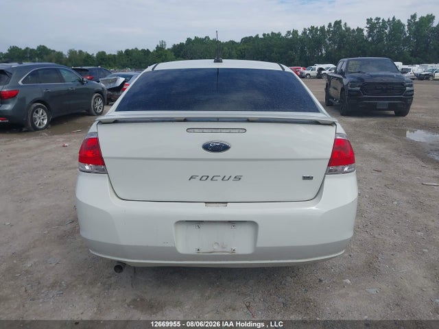 12669955 :رقم المزاد ، 1FAHP3FN5BW100085 vin ، 2011 Ford Focus Se مزاد بيع