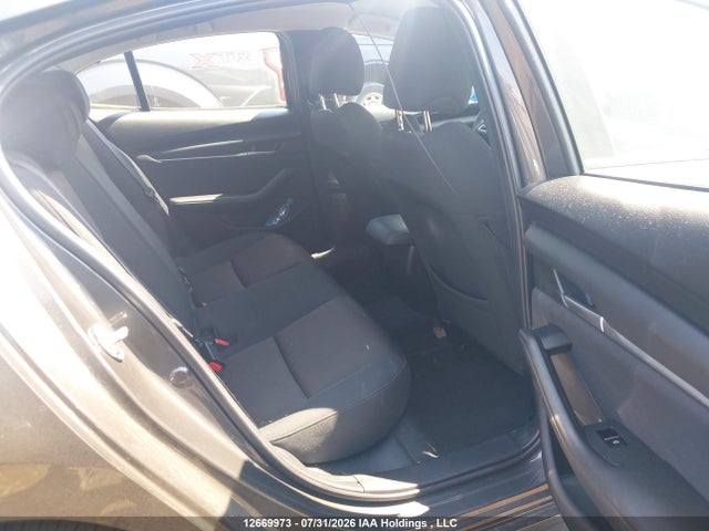 JM1BPAB76M1320007 Mazda Mazda3 Gx
