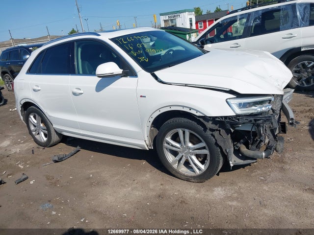 2016 WA1GFCFS8GR019113 main image