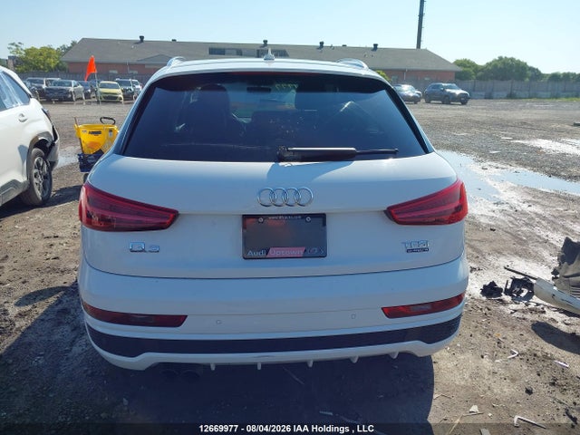 Audi Q3 2.0t Technik 2016 WA1GFCFS8GR019113 Image 15