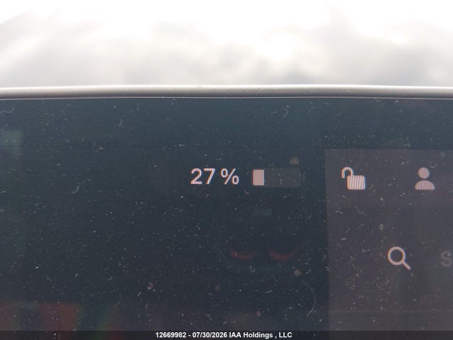 Tesla Model Y 2022 7SAYGDEE8NF465907 Image 18