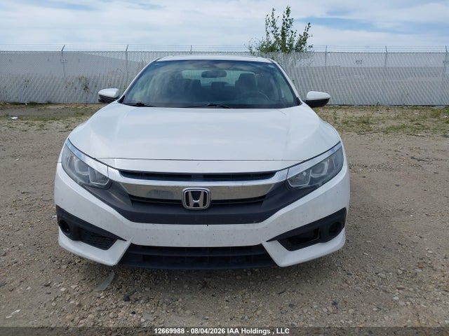 Продаж на аукціоні авто 2018 Honda Civic Ex, vin: 2HGFC2F88JH017556, номер лоту: 12669988