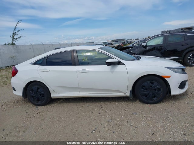 Продаж на аукціоні авто 2018 Honda Civic Ex, vin: 2HGFC2F88JH017556, номер лоту: 12669988