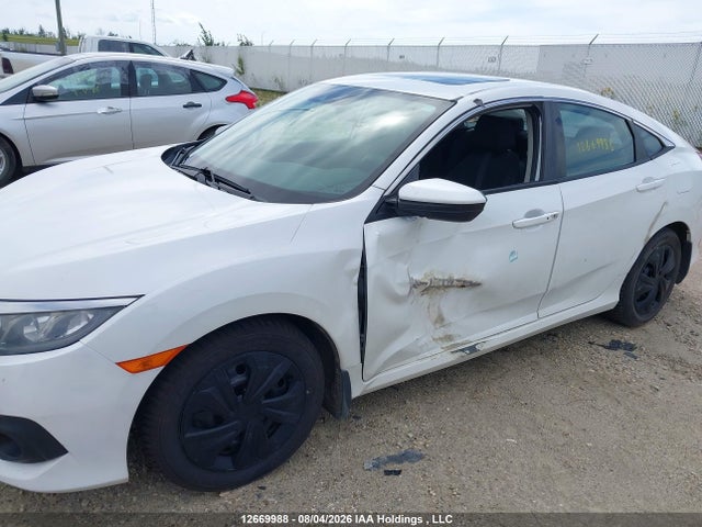 Продаж на аукціоні авто 2018 Honda Civic Ex, vin: 2HGFC2F88JH017556, номер лоту: 12669988