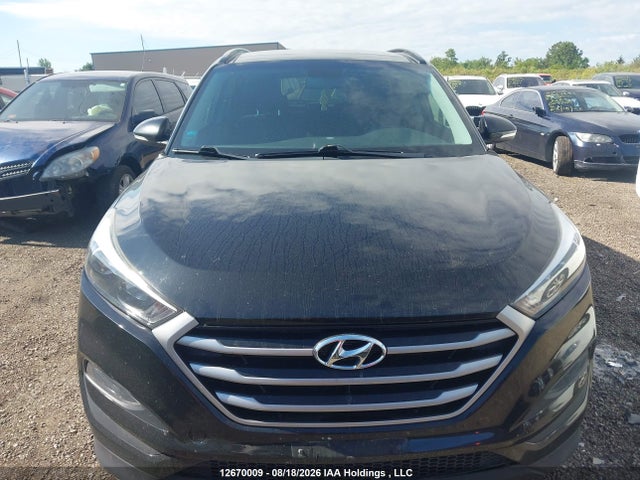 KM8J3CA42JU769863 Hyundai Tucson Se 2.0l