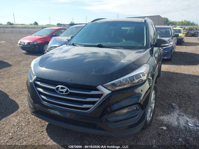 KM8J3CA42JU769863 Hyundai Tucson Se 2.0l
