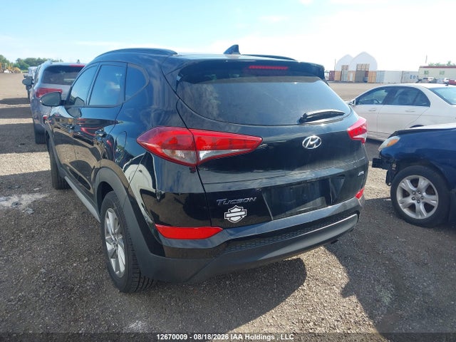 KM8J3CA42JU769863 Hyundai Tucson Se 2.0l