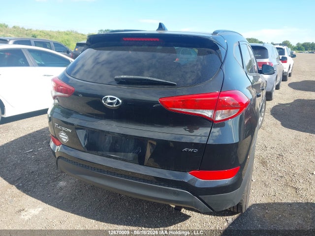 KM8J3CA42JU769863 Hyundai Tucson Se 2.0l