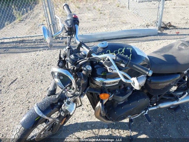 Продаж на аукціоні авто 2022 Triumph Motorcycle Bonneville T100, vin: SMTD10G78NTAT9060, номер лоту: 12670019