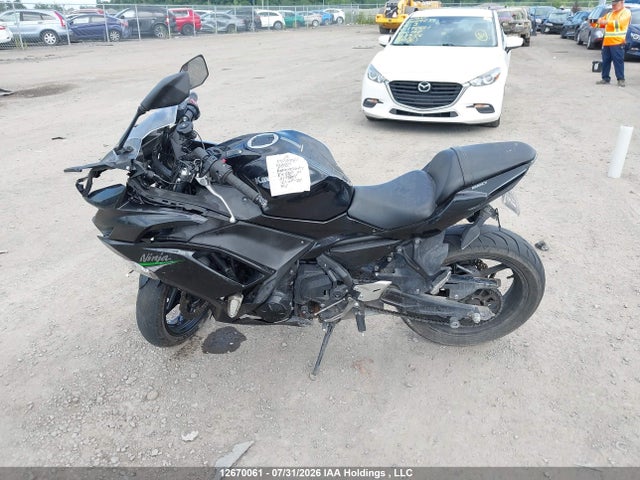 Kawasaki Ex650 M 2020 ML5EXEM18LDA17804 Image 15