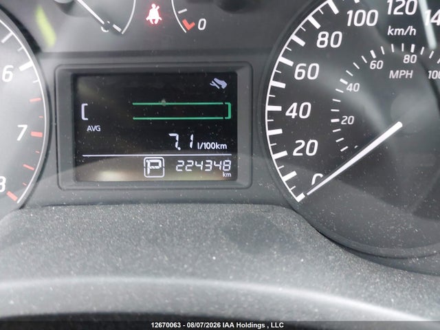 2014 Nissan Sentra 1.8 S/1.8 Sl/1.8 Sr/1.8 Sv/s მანქანა იყიდება აუქციონზე, vin: 3N1AB7AP2EL668995, აუქციონის ნომერი: 12670063
