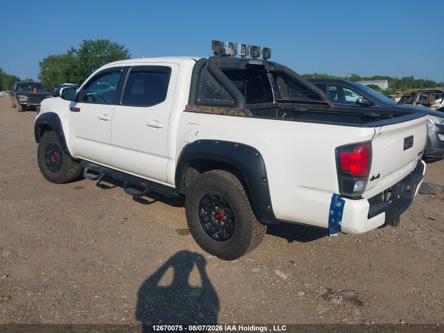 12670075 :رقم المزاد ، 5TFCZ5AN2HX062352 vin ، 2017 Toyota Tacoma Sr5/trd Off Road/trd Sport مزاد بيع