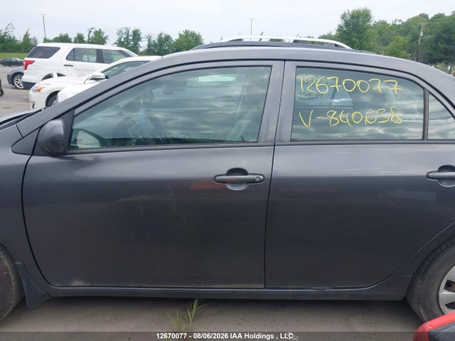 12670077 :رقم المزاد ، 2T1BU4EE2CC840638 vin ، 2012 Toyota Corolla مزاد بيع