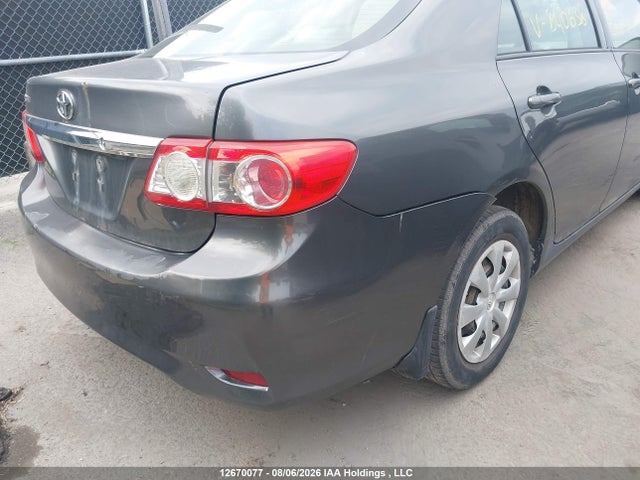12670077 :رقم المزاد ، 2T1BU4EE2CC840638 vin ، 2012 Toyota Corolla مزاد بيع