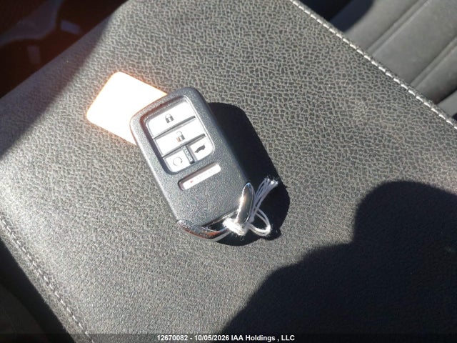 Honda CR-V LX 2019 2HKRW2H28KH109402 Image 11