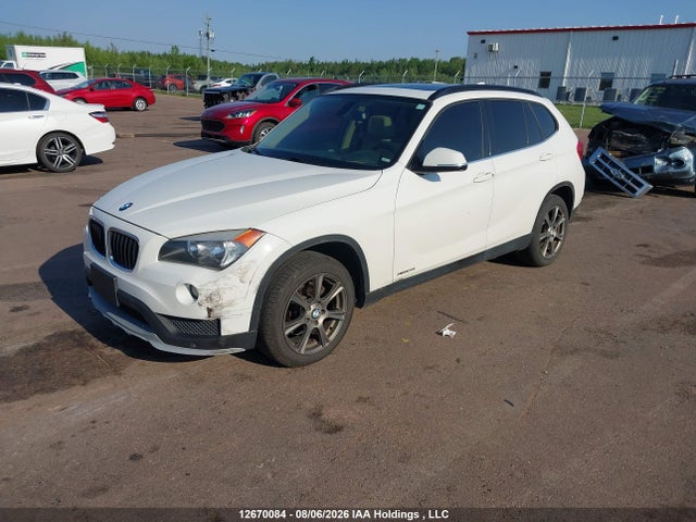 2015 Bmw X1 Xdrive28i მანქანა იყიდება აუქციონზე, vin: WBAVL1C53FVY26747, აუქციონის ნომერი: 12670084