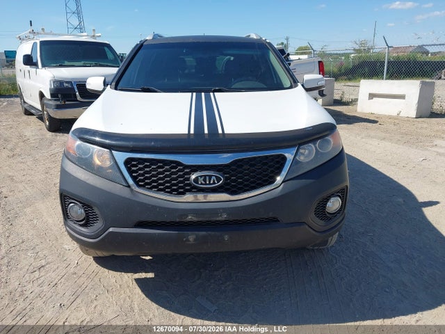 Продажа на аукционе авто 2013 Kia Sorento Lx V6, vin: 5XYKTDA27DG421737, номер лота: 12670094