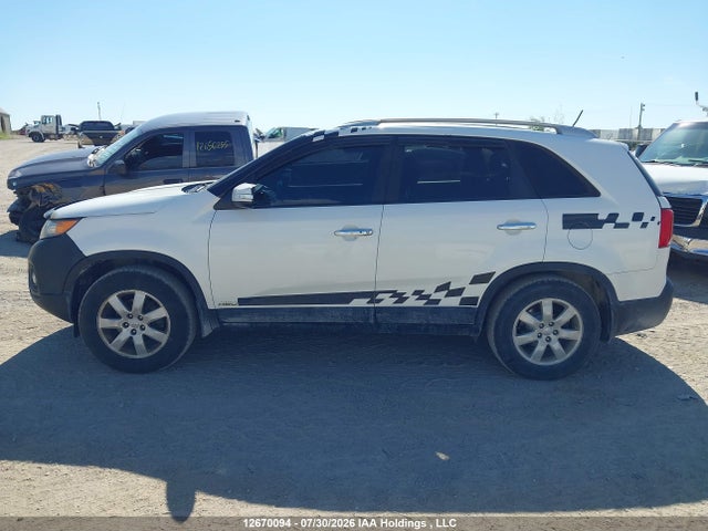 Продажа на аукционе авто 2013 Kia Sorento Lx V6, vin: 5XYKTDA27DG421737, номер лота: 12670094