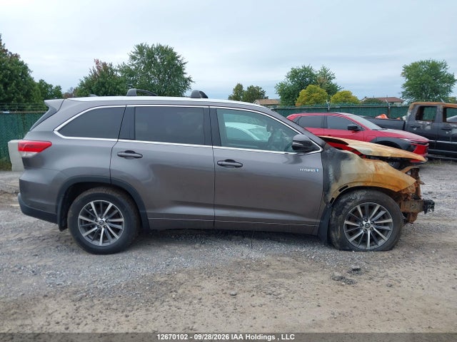 12670102 :رقم المزاد ، 5TDJGRFH2JS049989 vin ، 2018 Toyota Highlander Hybrid/xle مزاد بيع
