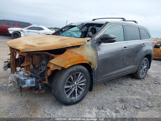 12670102 :رقم المزاد ، 5TDJGRFH2JS049989 vin ، 2018 Toyota Highlander Hybrid/xle مزاد بيع