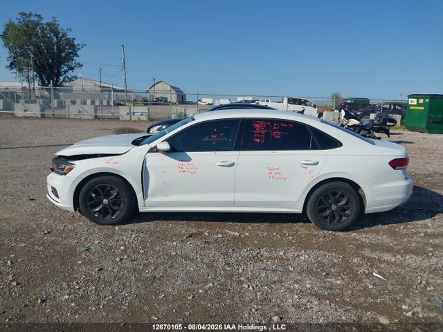 Продажа на аукционе авто 2020 Volkswagen Passat Comfortline, vin: 1VWAA7A34LC003020, номер лота: 12670105