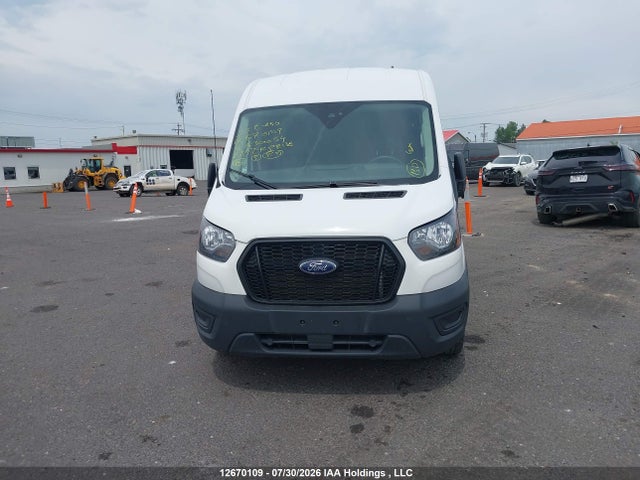 Ford Transit T-250 2023 1FTBR2C83PKA30054 Image 12