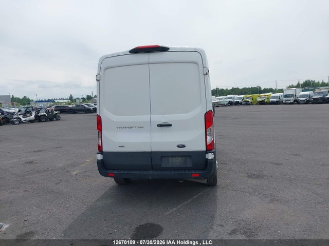 Ford Transit T-250 2023 1FTBR2C83PKA30054 Image 16
