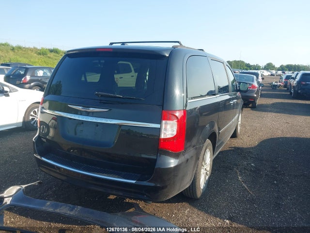 2016 Chrysler Town & Country Touring მანქანა იყიდება აუქციონზე, vin: 2C4RC1CG5GR237693, აუქციონის ნომერი: 12670136