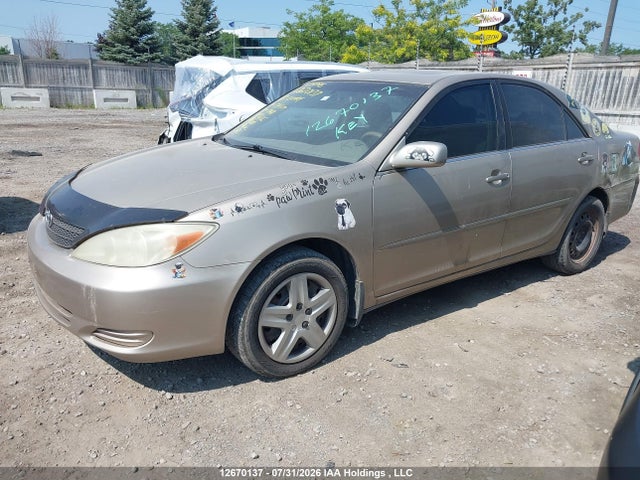 12670137 :رقم المزاد ، JTDBF30K630134509 vin ، 2003 Toyota Camry Le/xle مزاد بيع