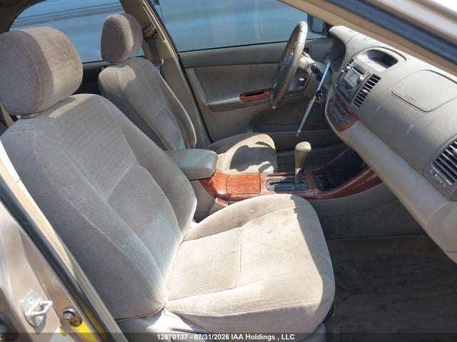 12670137 :رقم المزاد ، JTDBF30K630134509 vin ، 2003 Toyota Camry Le/xle مزاد بيع