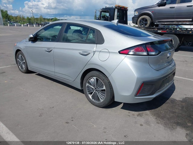 Продаж на аукціоні авто 2021 Hyundai Ioniq Plug-in Hybrid Preferred, vin: KMHC65LD0MU245544, номер лоту: 12670138