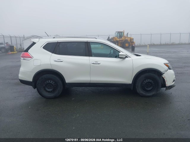 Продажа на аукционе авто 2016 Nissan Rogue S/sl/sv, vin: 5N1AT2MV1GC763078, номер лота: 12670151