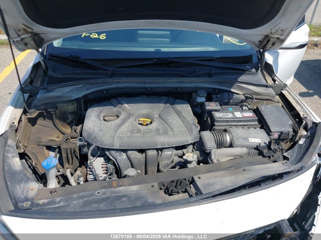 KMHH35LE4KU115058 Hyundai ELANTRA GT